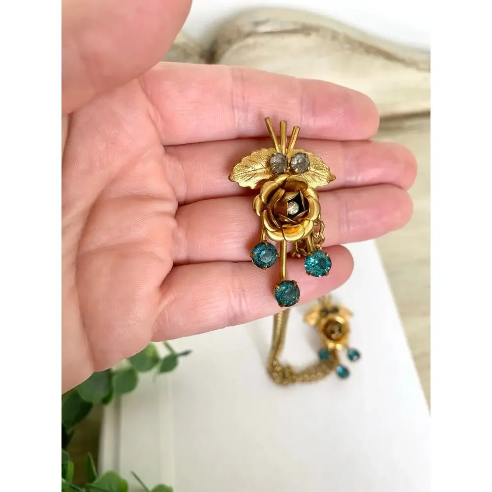 Vintage 1950s Sweater Clip Double Brooch Teal Rhinestone Gold Tone Chain Elegant